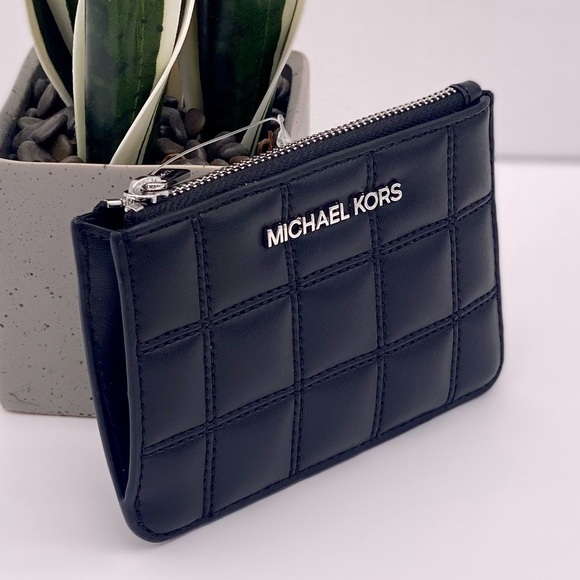 Michael Kors Quilted Coinpouch Small Wallet Black - Picture 1 of 12
